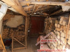 vand-casa-3-camere-in-rasinari-zona-centrala-9