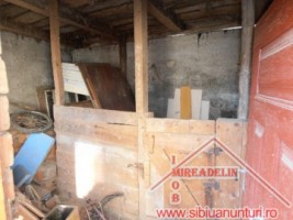 vand-casa-3-camere-in-rasinari-zona-centrala-7