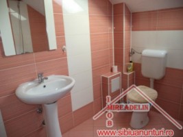 inchiriez-mansarda-3-camere-str-verzariei-4