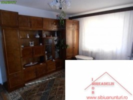 vand-apartament-2-camere-zona-vasile-aaron