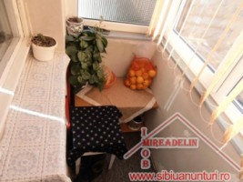 vand-apartament-2-camere-zona-vasile-aaron-6
