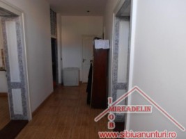 inchiriez-casa-2-camere-zona-trei-stejari-4