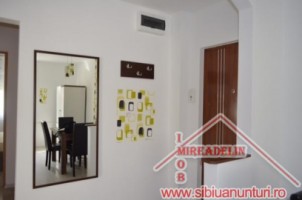 inchiriez-apartament-3-camere-lux-strand-6