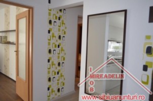 inchiriez-apartament-3-camere-lux-strand-7