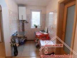 inchiriez-apartament-la-casa-3-camere-terezian-2