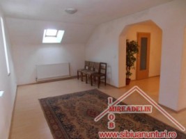 inchiriez-apartament-la-casa-3-camere-terezian-3