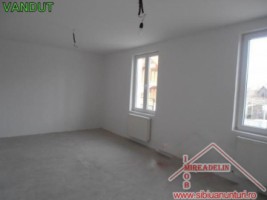 vand-casa-5-camere-zona-garii