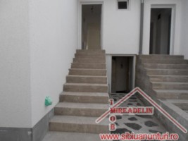 vand-casa-5-camere-zona-garii-9