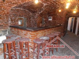 inchiriez-spatiu-comercial-131-mp-str-9-mai-1
