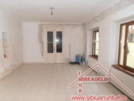 inchiriez-spatiu-birouri-90-mp-str-9-mai-2