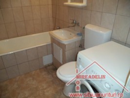 inchiriez-apartament-2-camere-vasile-aaron-4