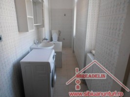 inchiriez-apartament-2-camere-la-casa-central-6