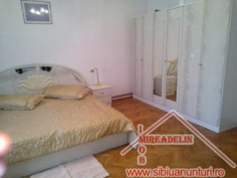 inchiriez-apartament-la-casa-3-camere-central-2