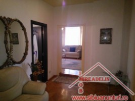 inchiriez-apartament-la-casa-3-camere-central-5