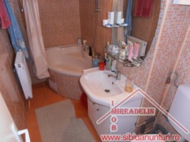 inchiriez-apartament-2-camere-terezian-4