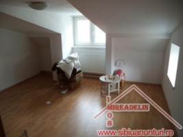 vand-vila-5-camere-in-zona-strazii-lunga-8