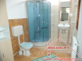 inchiriez-apartament-2-camere-strand-ii-5