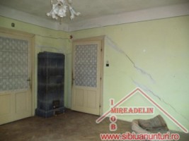 vand-apartament-2-camere-la-casa-central-1
