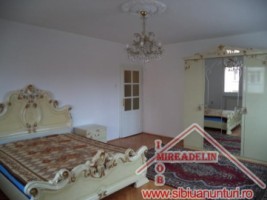inchiriez-apartament-2-camere-elegant-strand-1