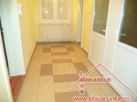 inchiriez-apartament-2-camere-elegant-strand-10