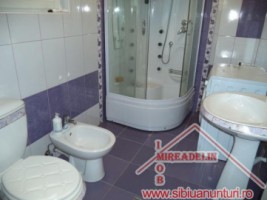 inchiriez-apartament-2-camere-elegant-strand-5