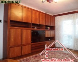 inchiriez-apartament-3-camere-zona-strand