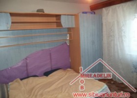 inchiriez-apartament-3-camere-zona-strand-2