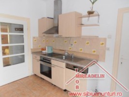inchiriez-apartament-3-camere-la-vila-sub-arini-4