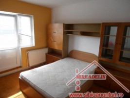 inchiriez-apartament-2-camere-strand-2