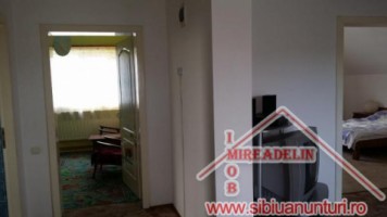 vand-casa-pretabil-sediu-firma-8