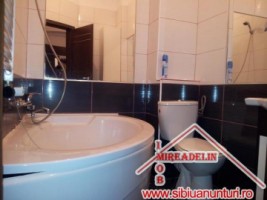 inchiriez-apartament-de-lux-3-camere-strand-9
