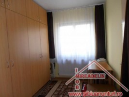 vand-apartament-2-camere-vasile-aaron-2