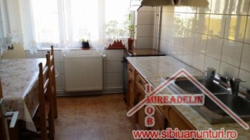 inchiriem-apartament-2-camere-b-dul-victoriei-2