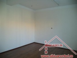 inchiriez-apartament-3-camere-valea-aurie-2