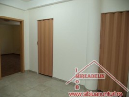 inchiriez-apartament-3-camere-valea-aurie-5