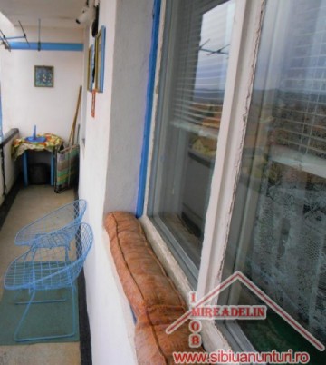 vand-apartament-2-camere-hipodrom-i-4
