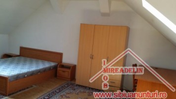 inchiriez-apartament-2-camere-74-mp-str-semaforului-5