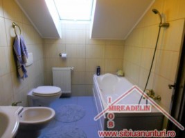 vand-apartament-5-camere-lux-strand-ii-10