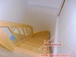 inchiriez-apartament-3-camere-calea-cisnadiei-5