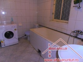 inchiriez-apartament-2-camere-la-casa-central-4