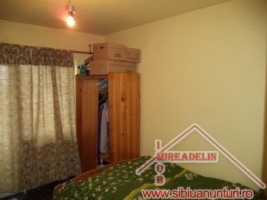 inchiriez-apartament-3-camere-vasile-aaron-2
