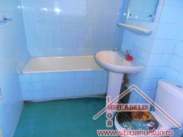 inchiriez-apartament-2-camere-valea-aurie-3