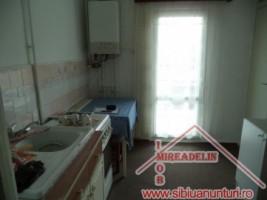 inchiriez-apartament-2-camere-semaforului-4