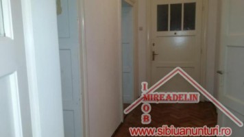 inchiriez-3-camere-86-mp-central-1