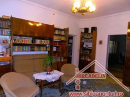 vand-casa-4-camere-zona-trei-stejari-1