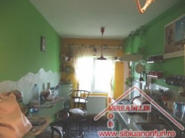 inchiriez-apartament-3-camere-vasile-aaron-1
