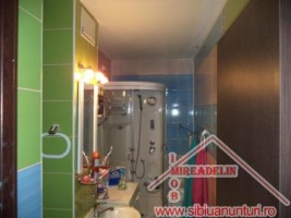 inchiriez-apartament-3-camere-vasile-aaron-4