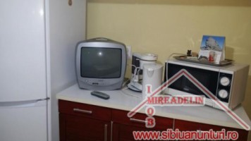 inchiriez-apartament-3-camere-a-zona-terezian-4