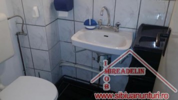 inchiriez-apartament-3-camere-a-zona-terezian-7