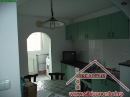 inchiriez-apartament-2-camere-zona-mihai-viteazu